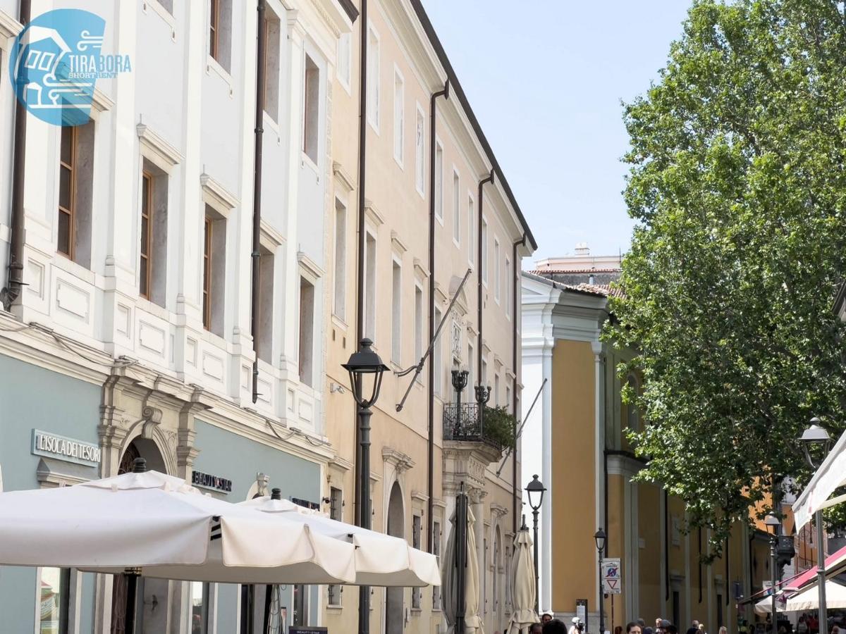 Cavana 2 Tirabora Short Rent Apartment Triest